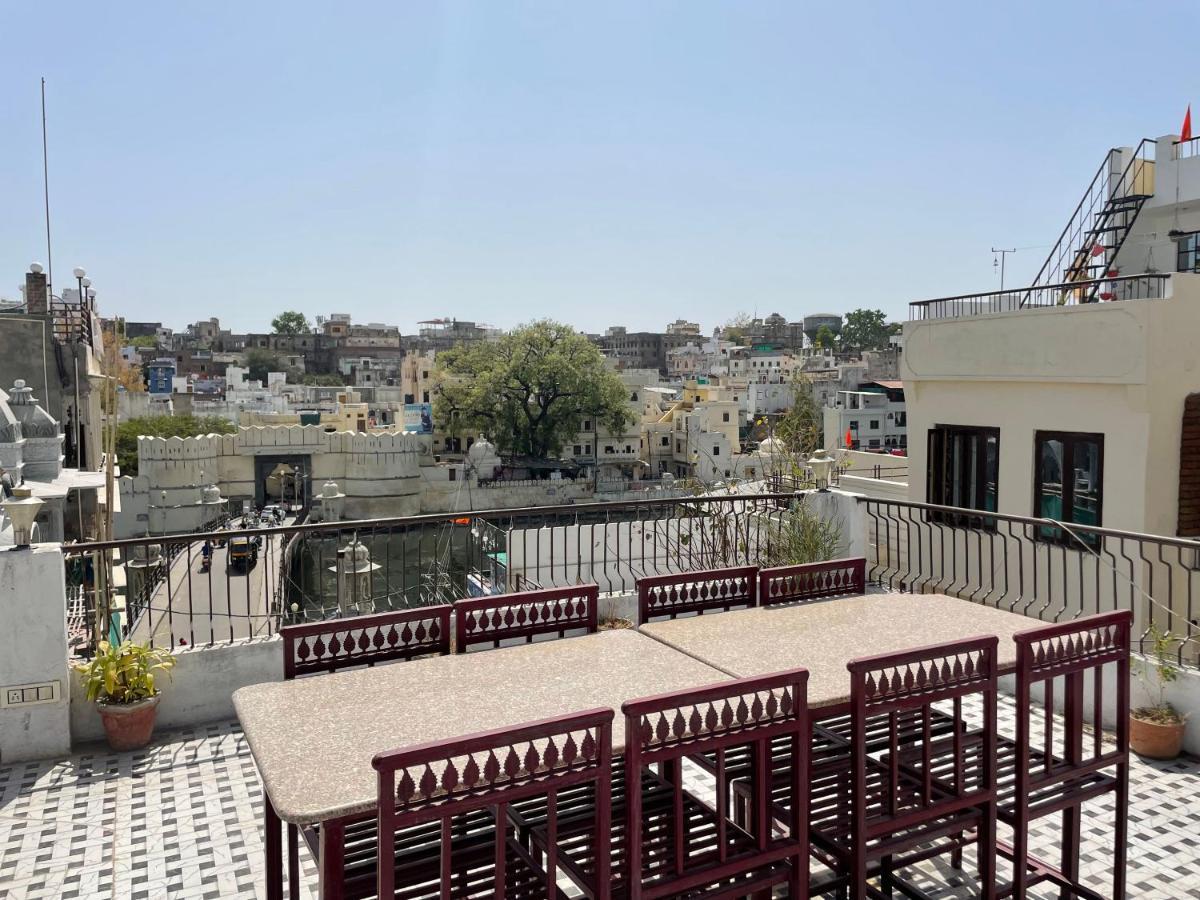 אודייפור Boraj Haveli Guest House מראה חיצוני תמונה